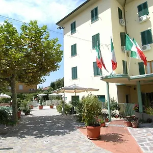 *** Otel Rita İtalya